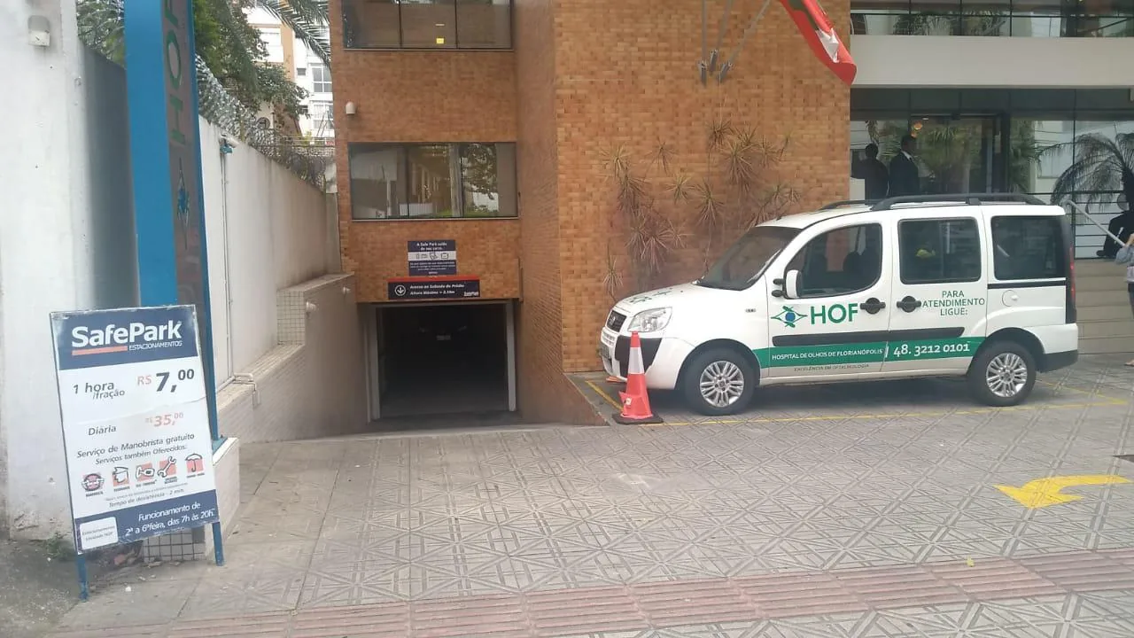 ZLETRIC | HOSPITAL DE OLHOS (HOF)