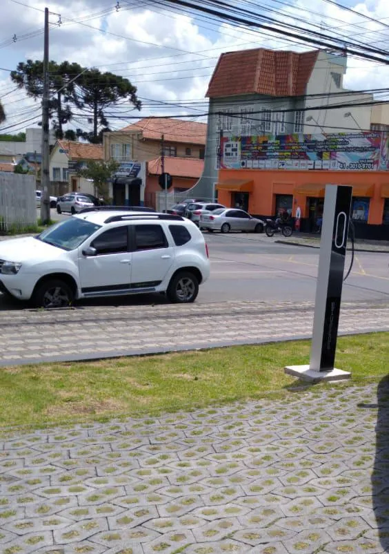 PORSCHE CENTER CURITIBA
