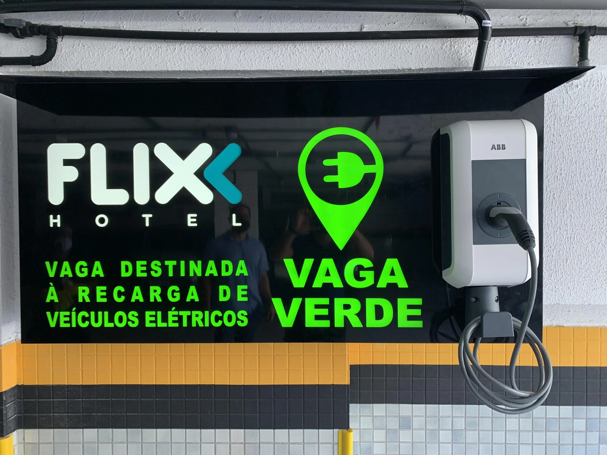 FLIX HOTEL