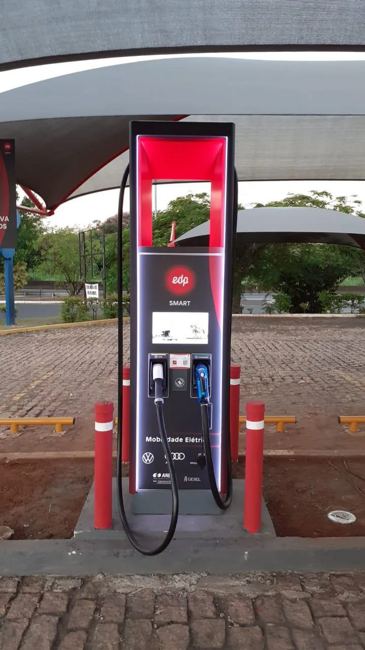 DESATIVADOANHANGUERA KM 210 PIRASSUNUNGA  GRAAL CORAL (WECHARGE)