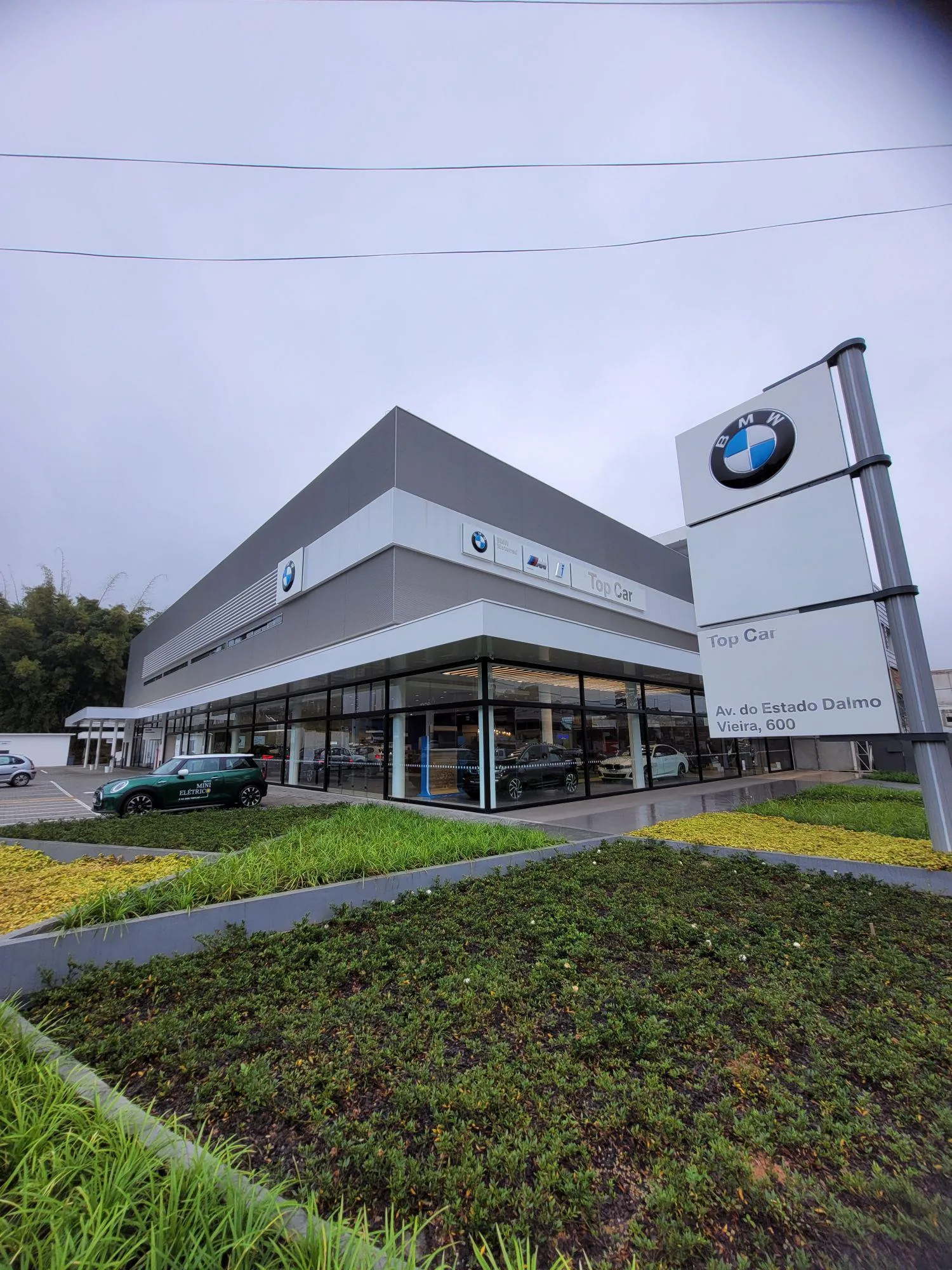 BMW TOP CAR