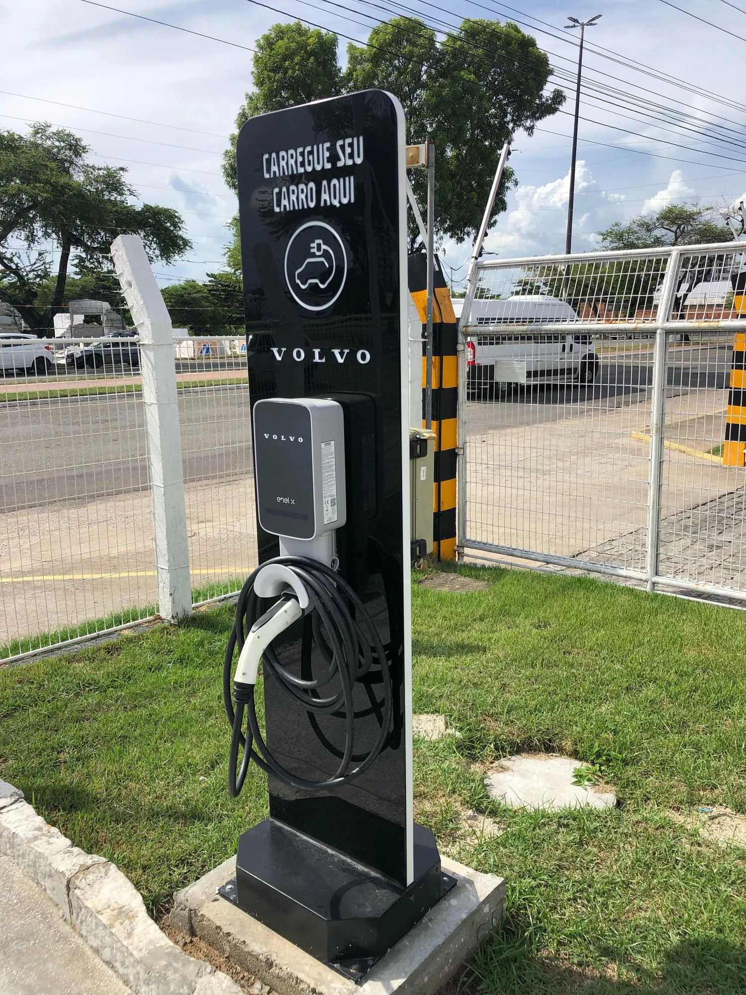 VOLVO - CONCESSIONÁRIA STARK - ARACAJU
