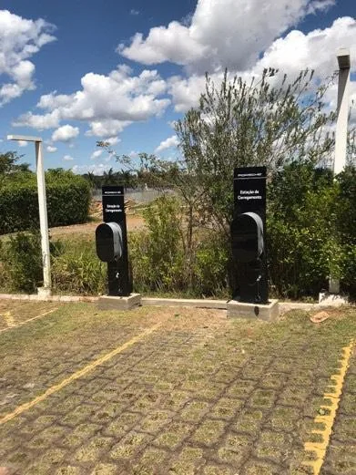 PORSCHE ESTAÇÃO DE CARREGAMENTO - RUBAIYAT BRASÍLIA