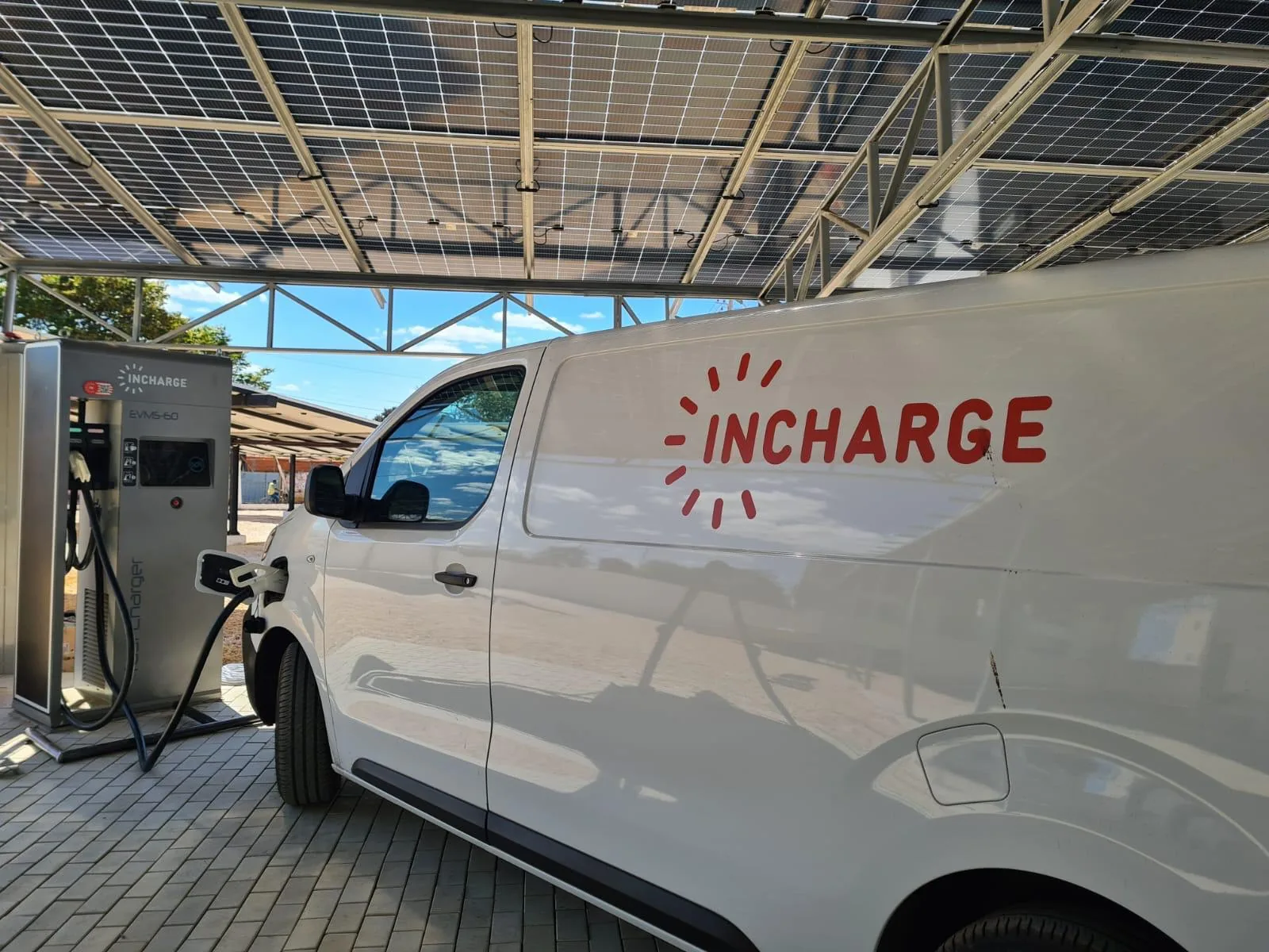 JBA ENERGIA SOLAR E CARROS ELETRICOS