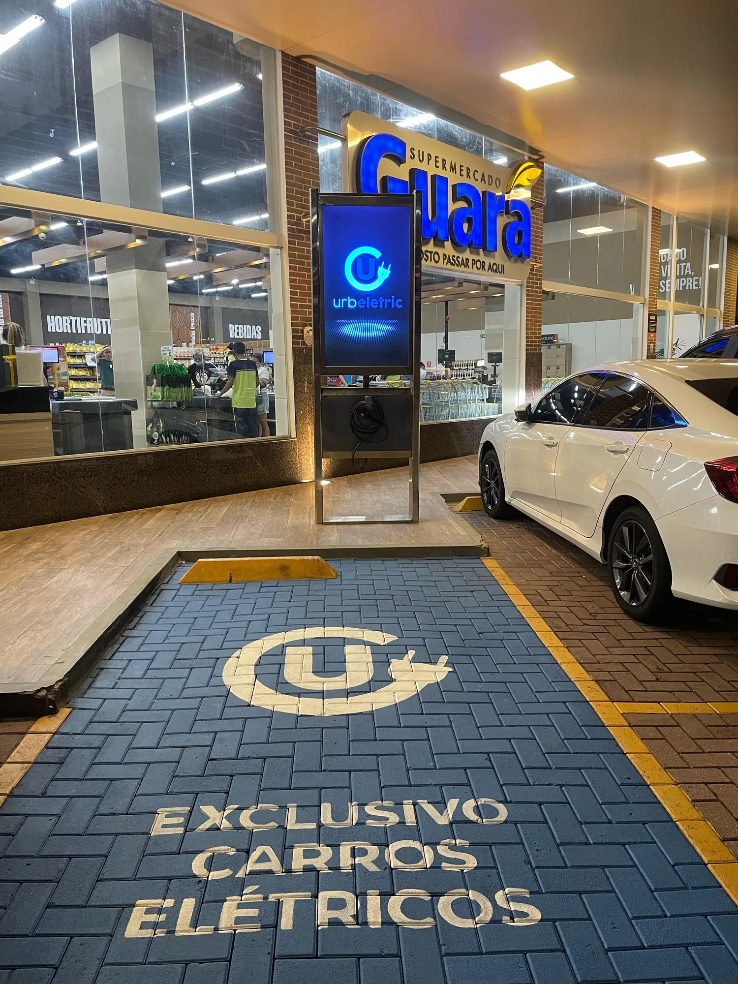ESTAÇÃO E.PLUG - QUARTIER MALL