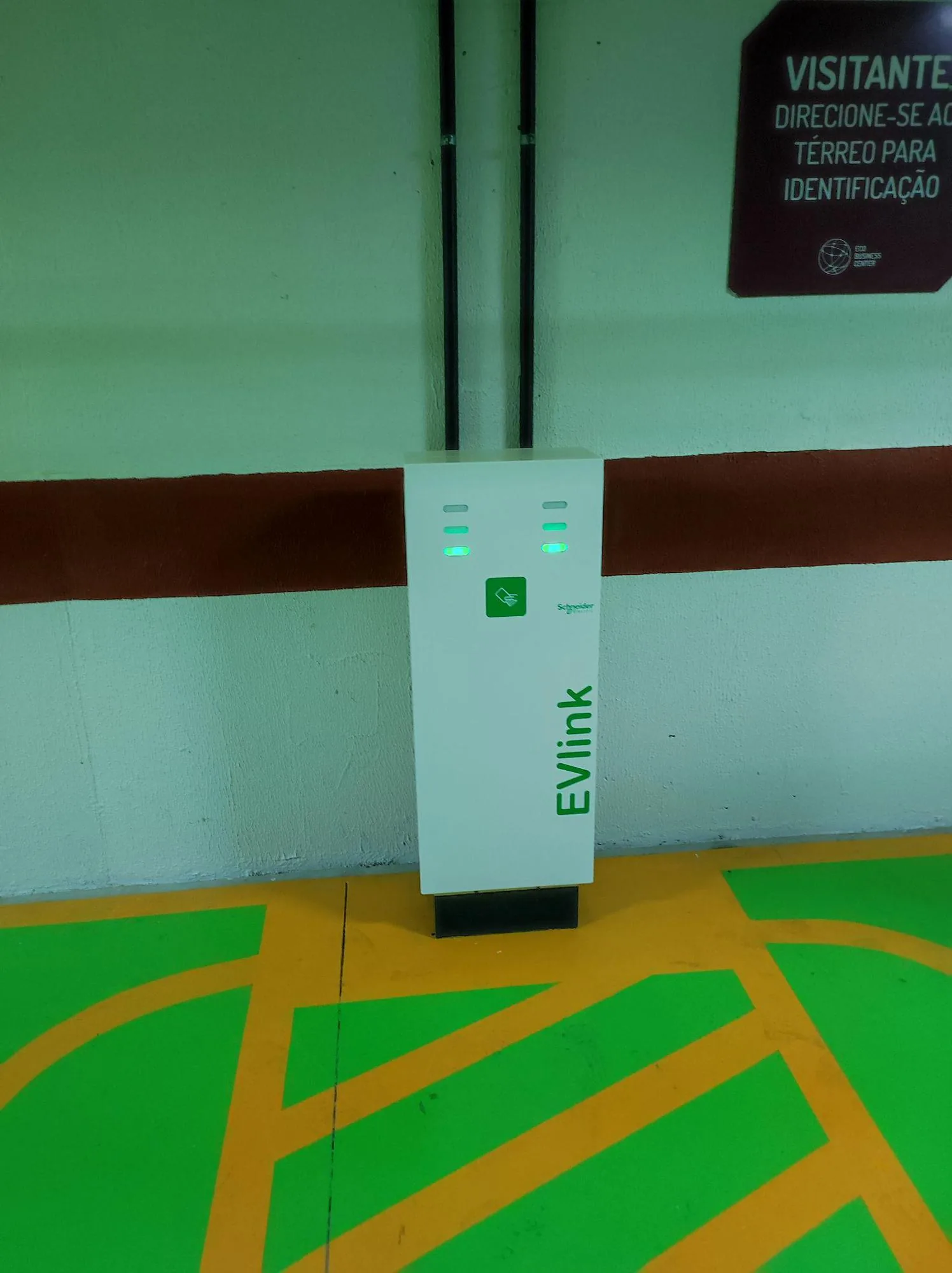 ECO BUSINESS CENTER