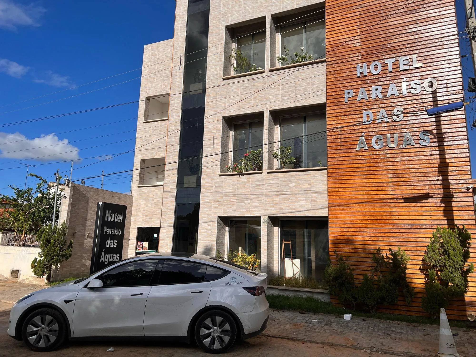 HOTEL PARAÍSO DAS ÁGUAS