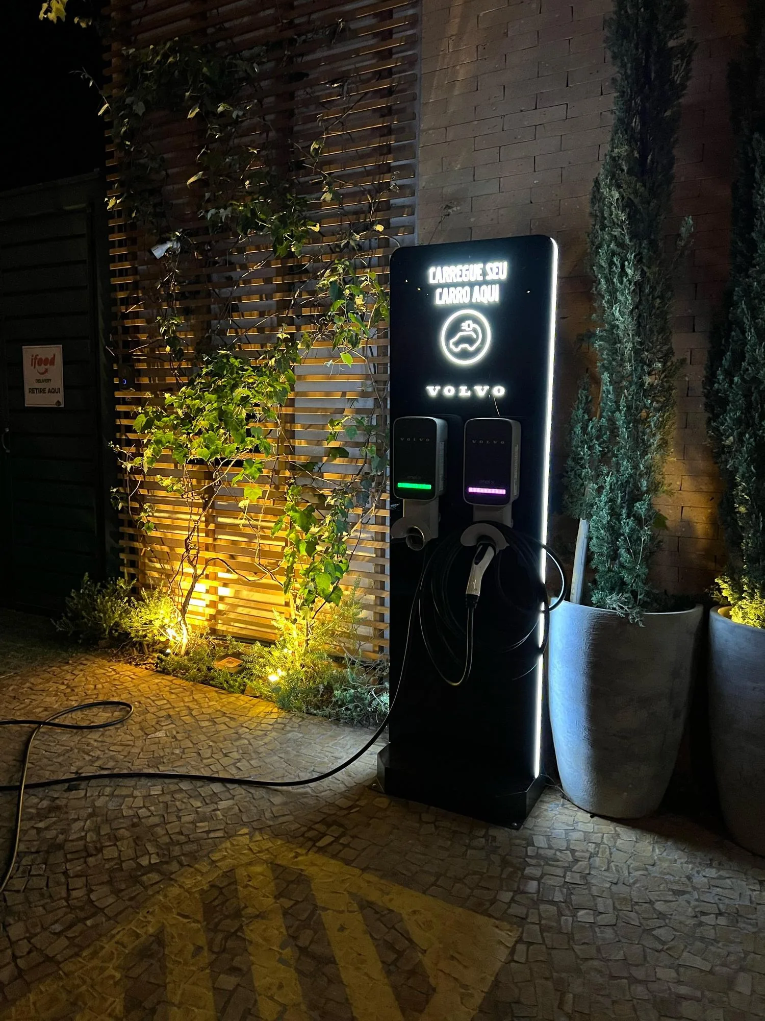 VOLVO - GELATO BORELLI - RIBEIRÃO PRETO - SP