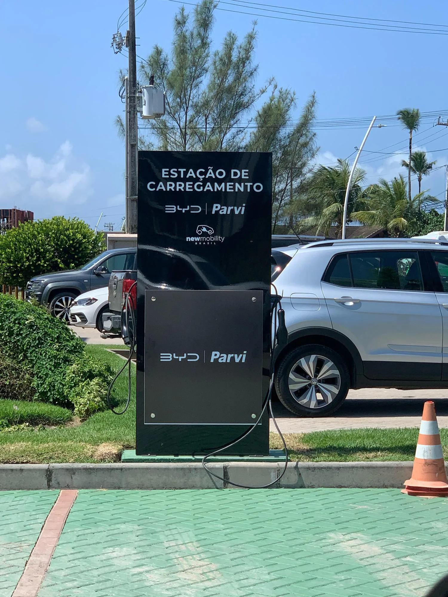 EMPÓRIO MURO ALTO