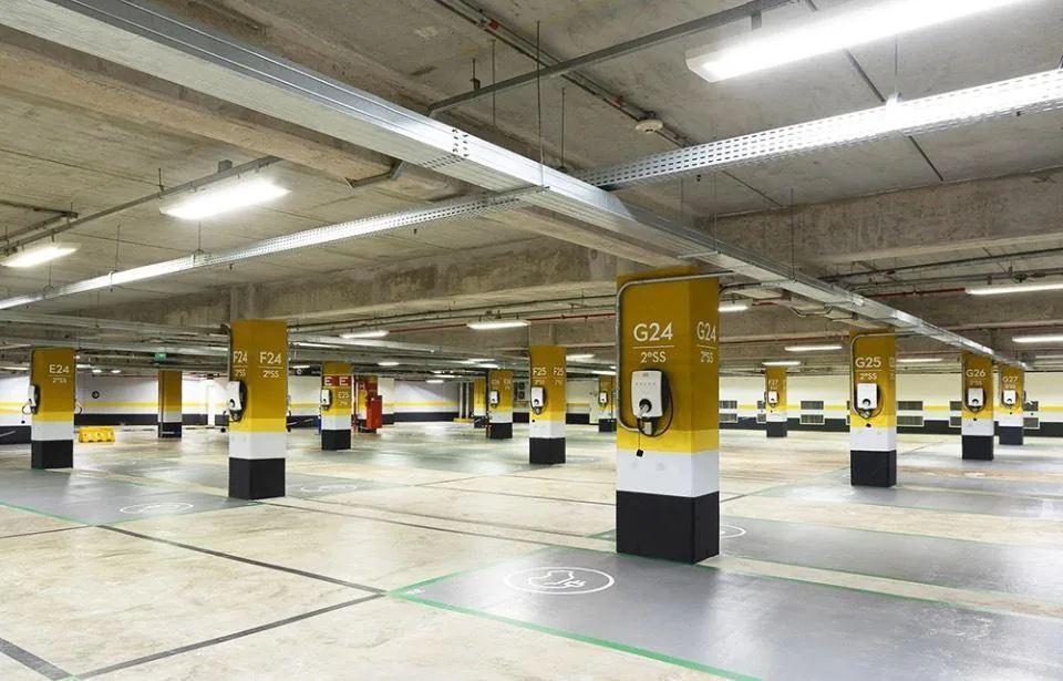 VOLVO CHARGERS | SÃO PAULO CORPORATE TOWER