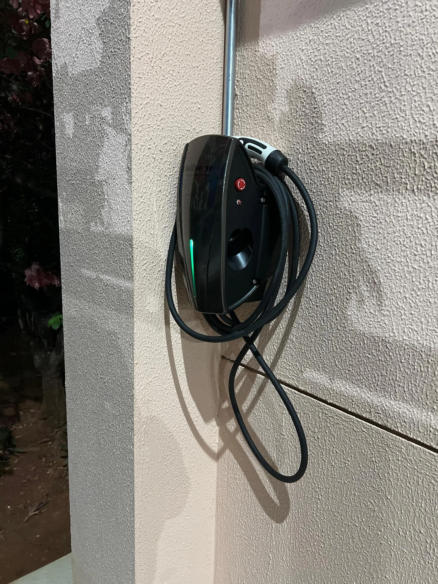 HOTEL GOLDEN PARK UBERLÂNDIA - 80 KW/H NUCHARGE