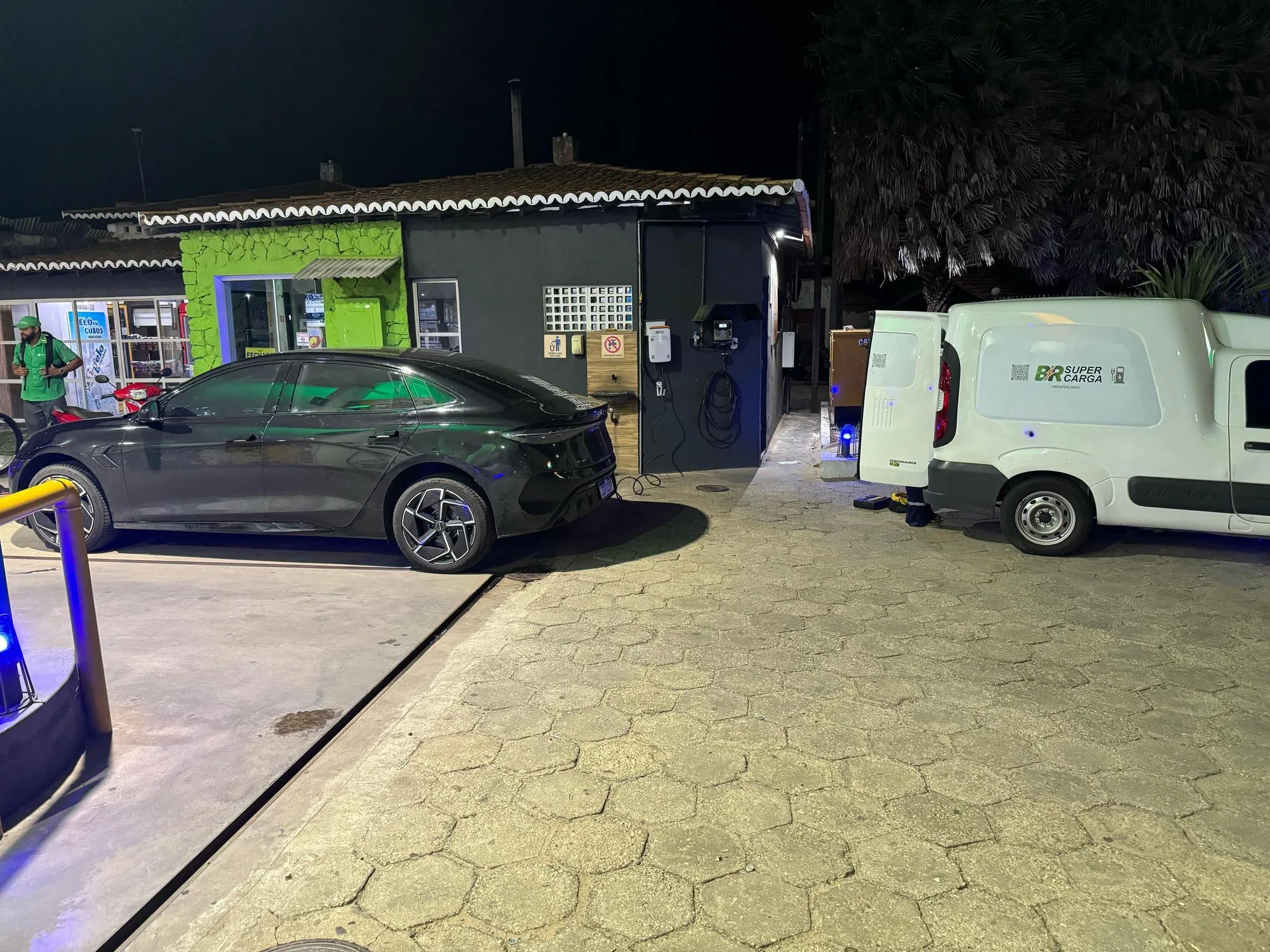 BR SUPER CARGA - POSTO V MACHADO - PRAIANO - 7,4KW - LUÍS CORREIA
