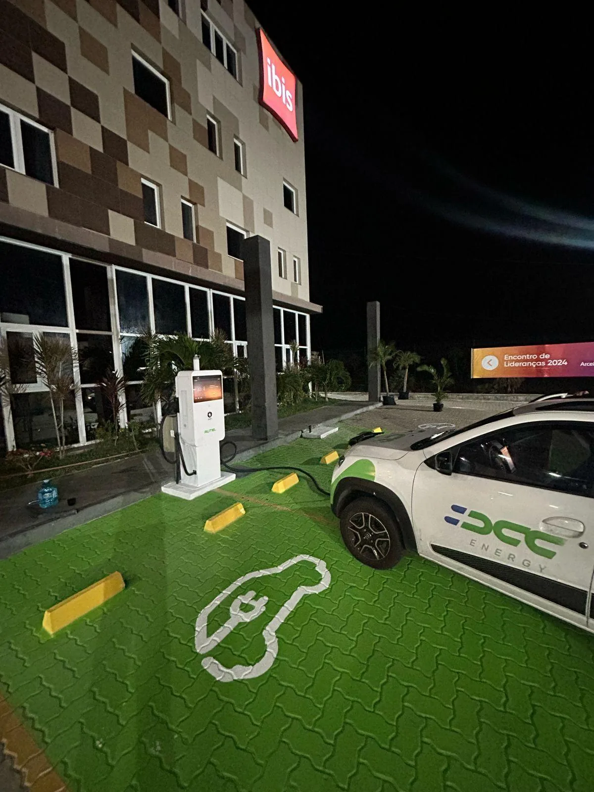DCC ENERGY - ÍBIS HOTEL 50KW