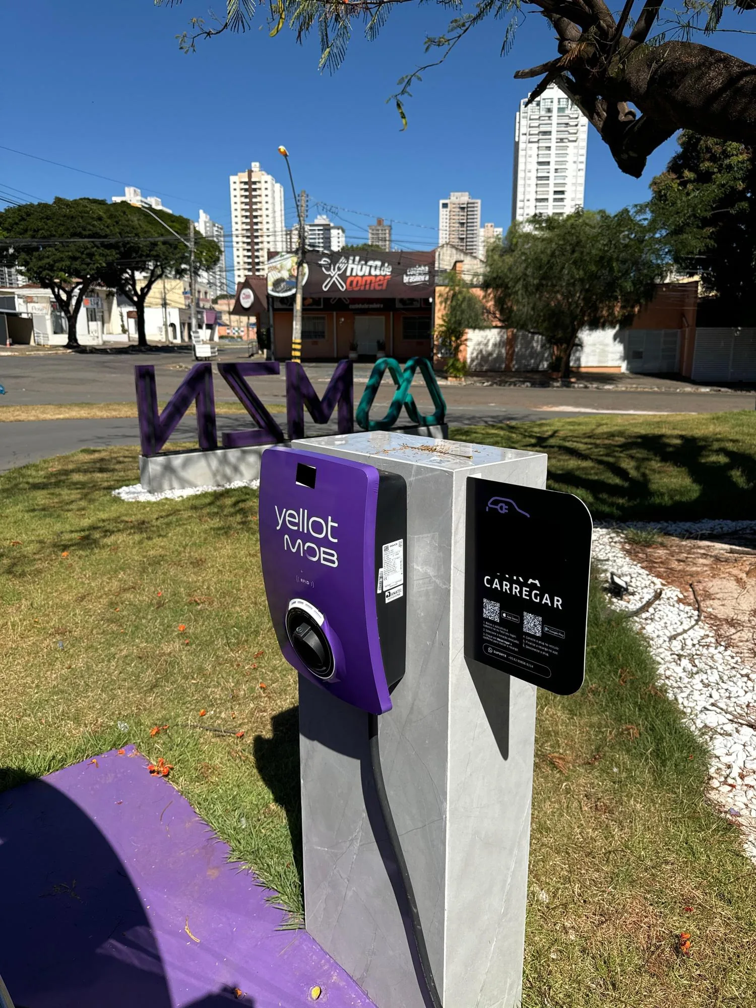 ESTAÇÃO YELLOTMOB - MERZIAN