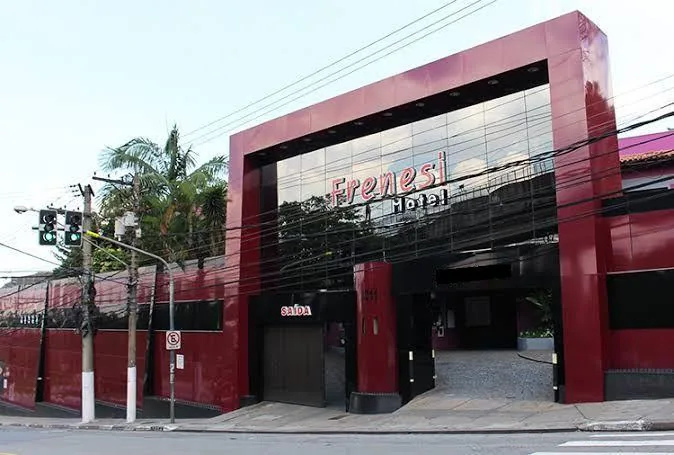 MOTEL FRENESI