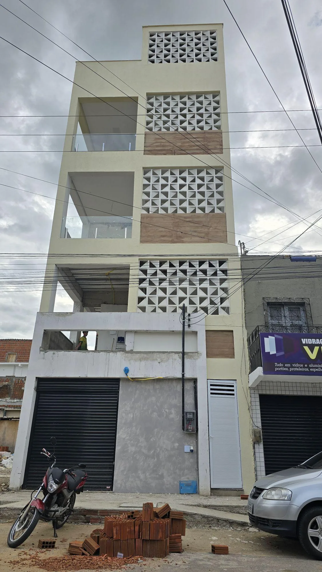 CLÍNICA DR MARADONA BARBOSA