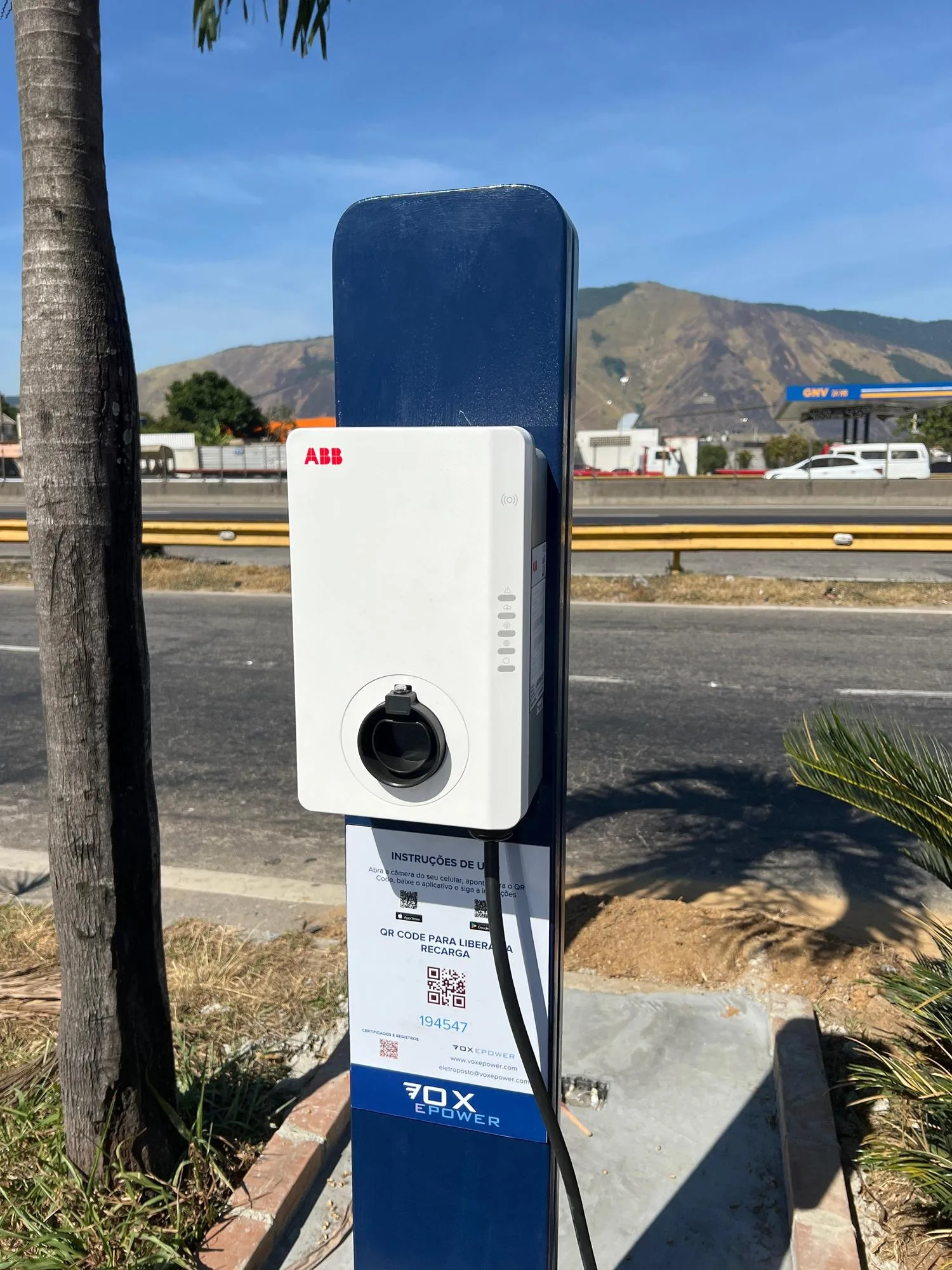 VOX EPOWER - POSTO IPIRANGA NIVEA - 30 KVA