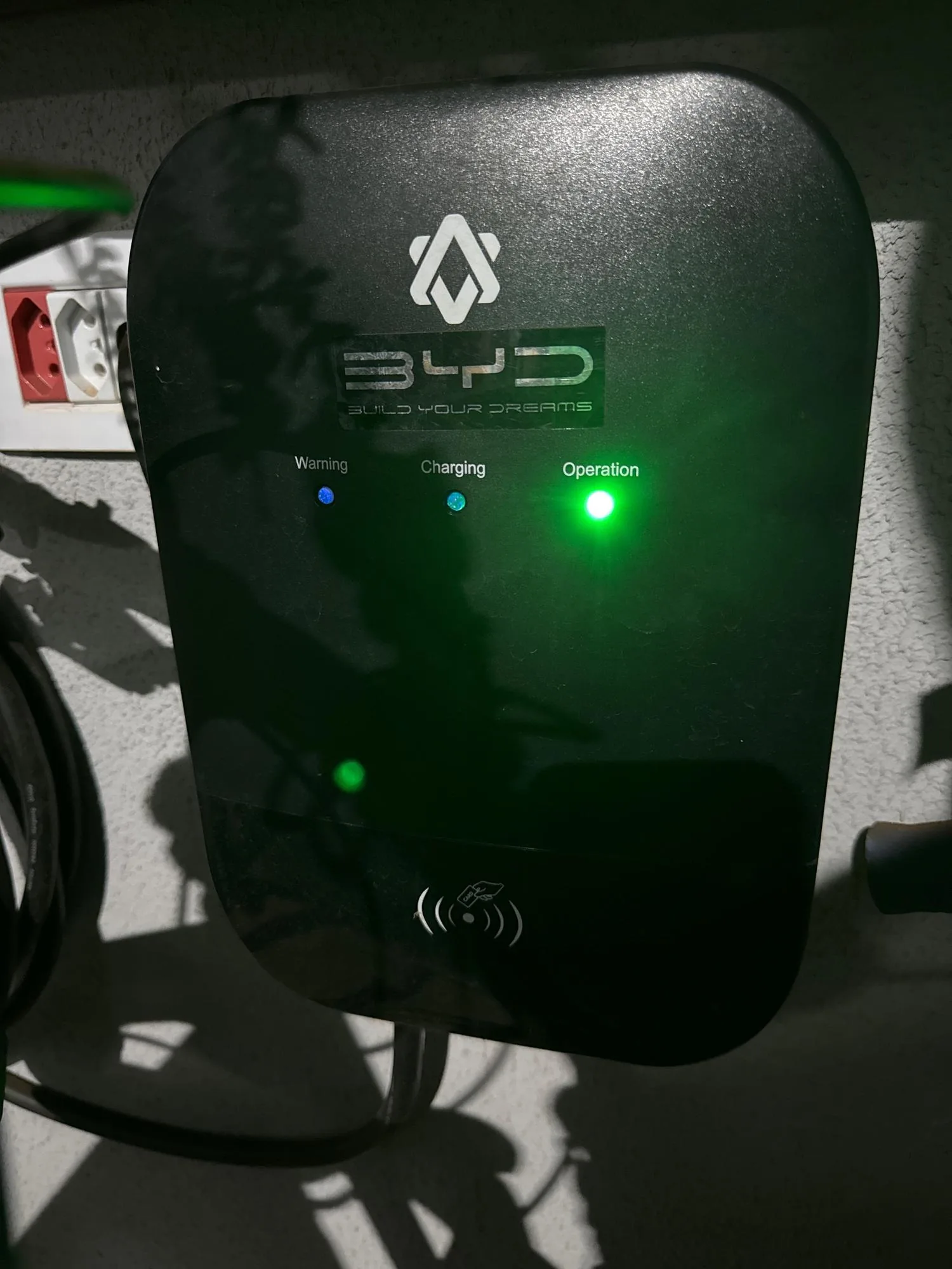DE MARCHI CHARGING STATION