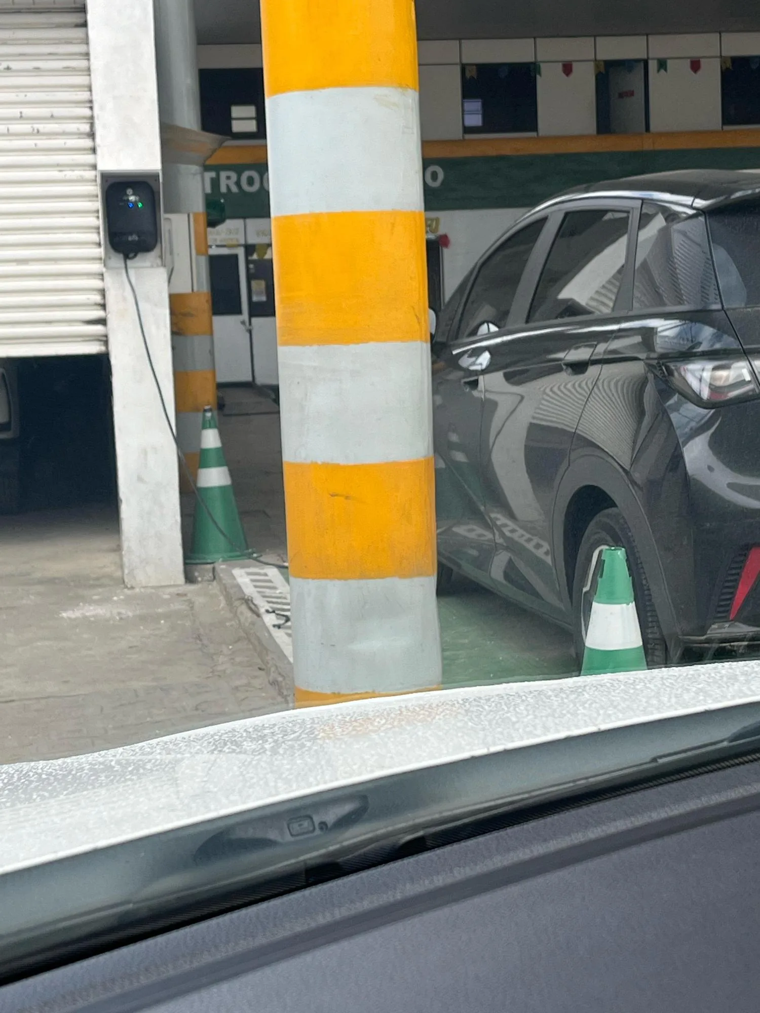 AUTO POSTO MOURA