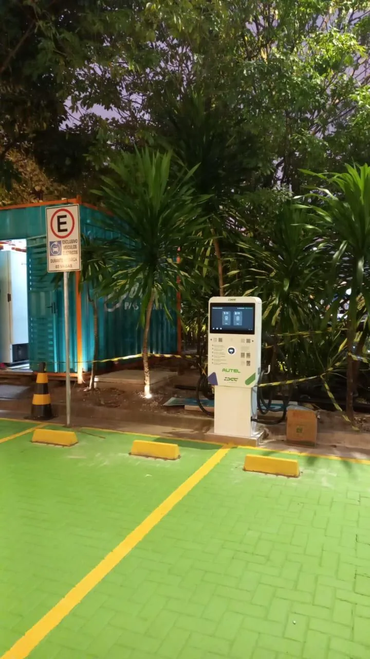 DCC ENERGY - RESERVA OPEN MALL 50KW