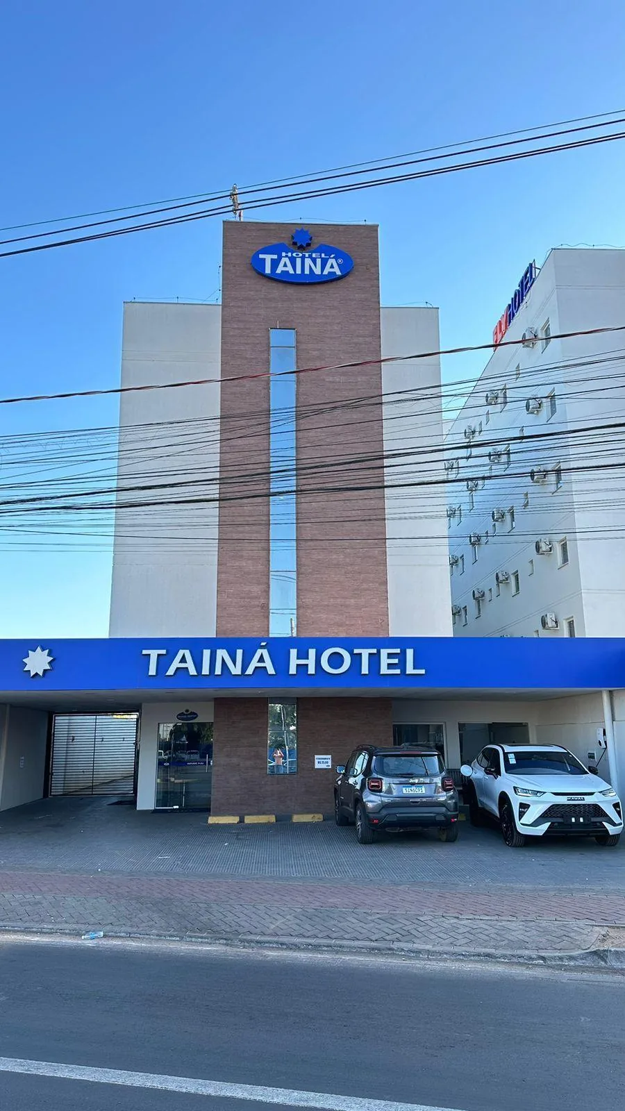 HOTEL TAINÁ