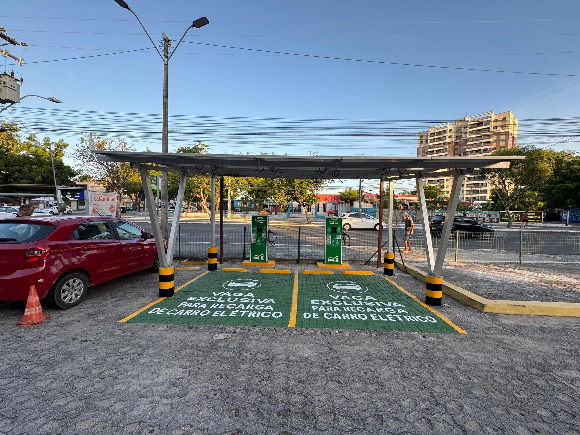 PÁTIO MARAPONGA - AV. GODOFREDO MACIEL, 2640 - QUIOSQUE 1 - MARAPONGA, FORTALEZA - CE