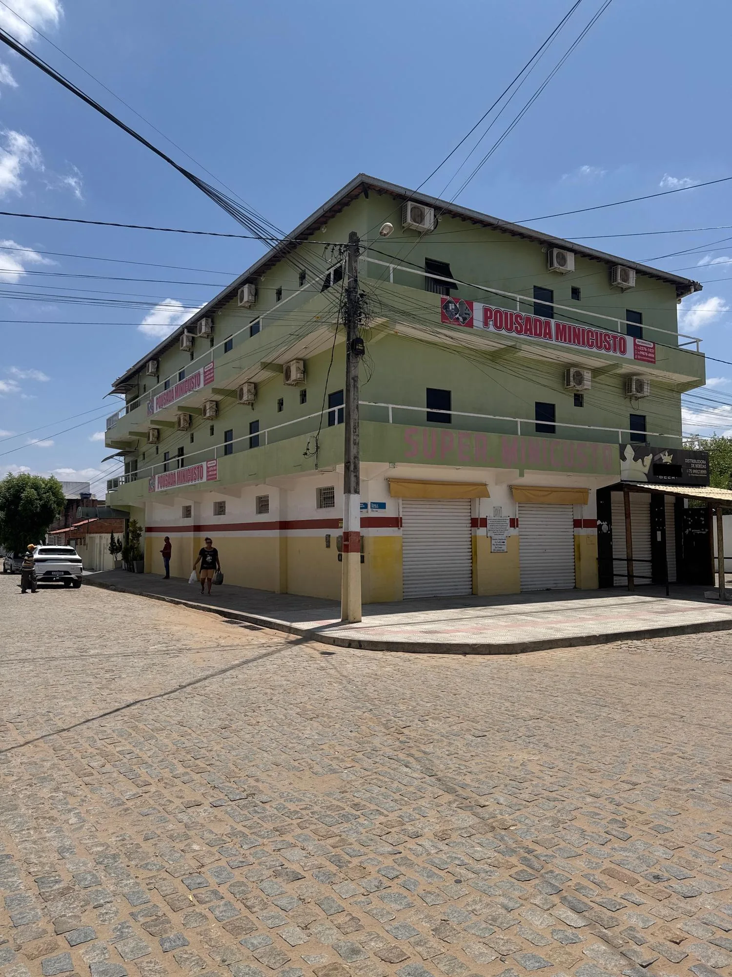 POUSADA MINI CUSTO