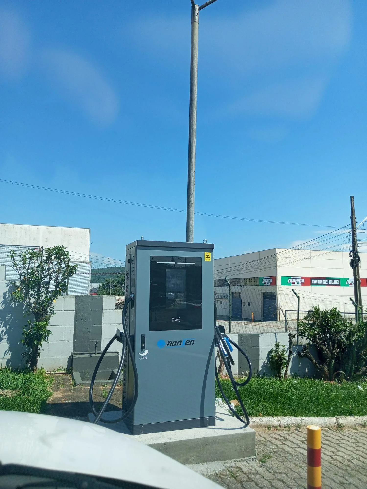 ELETROPOSTO CELESC | POSTO NIENKOTTER