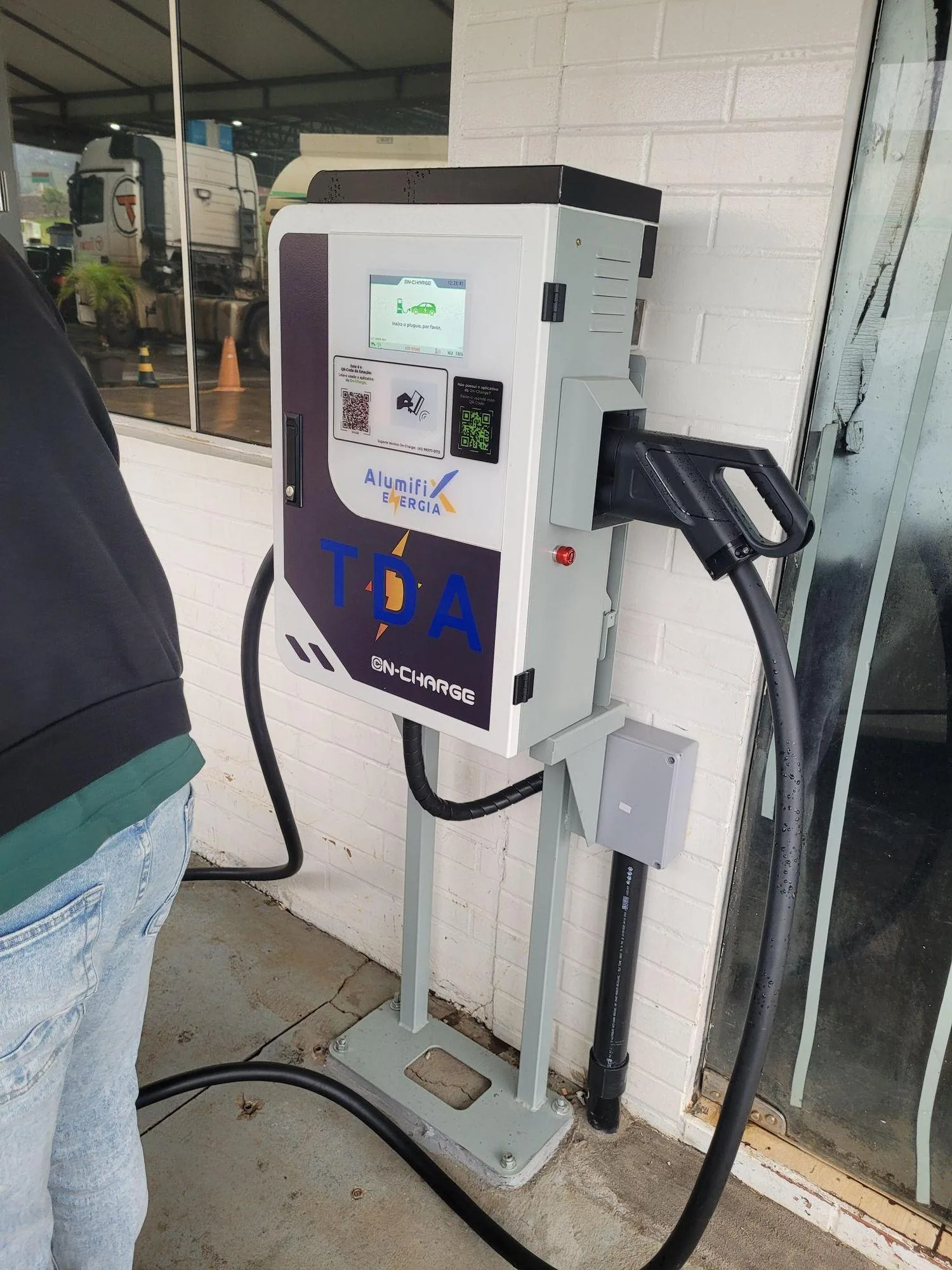 POSTO CAMBRUSSI | APP ON CHARGE