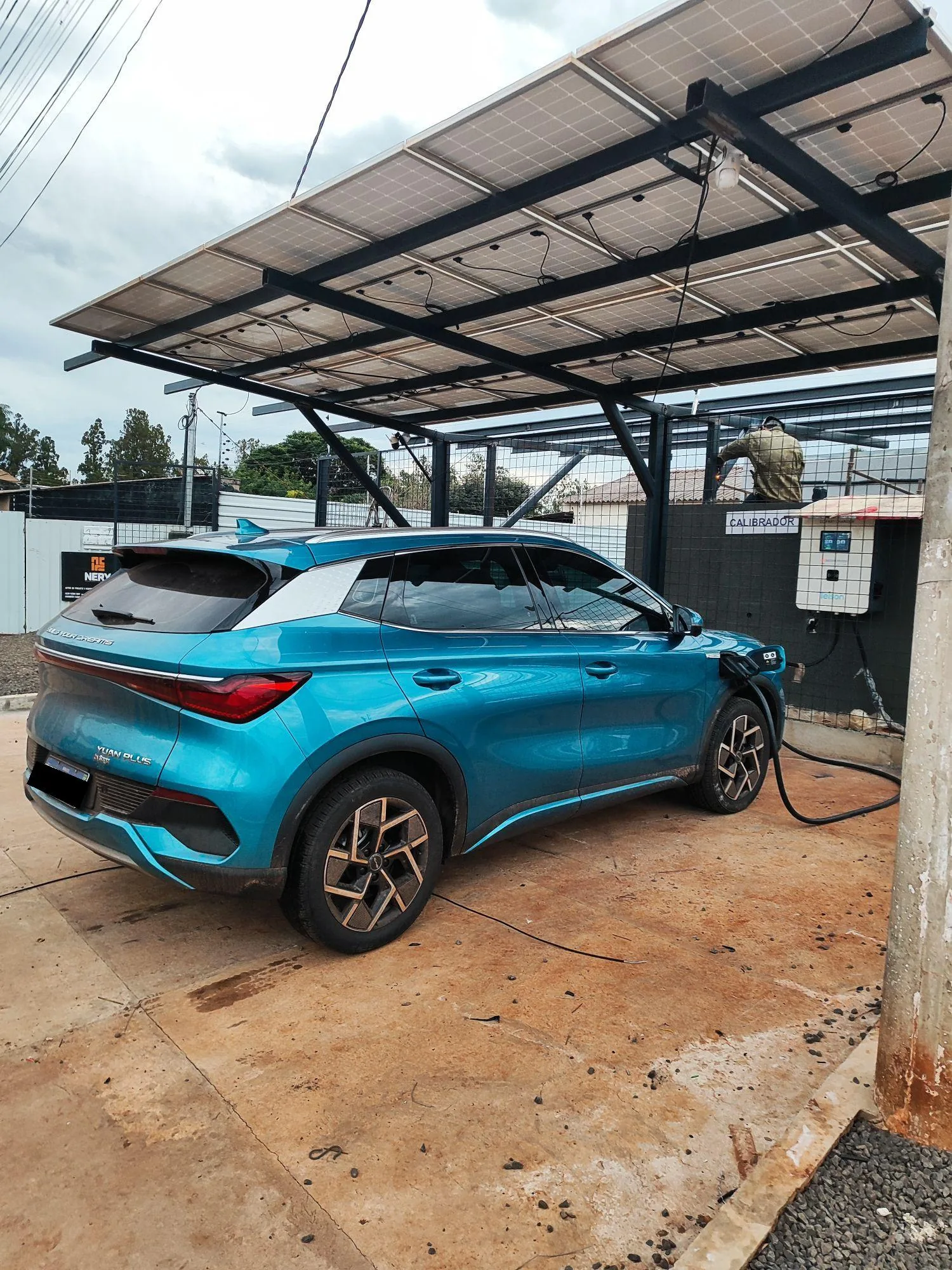 EASYCHARGE C/ 2 CONECTORES DE 90 KWH CADA