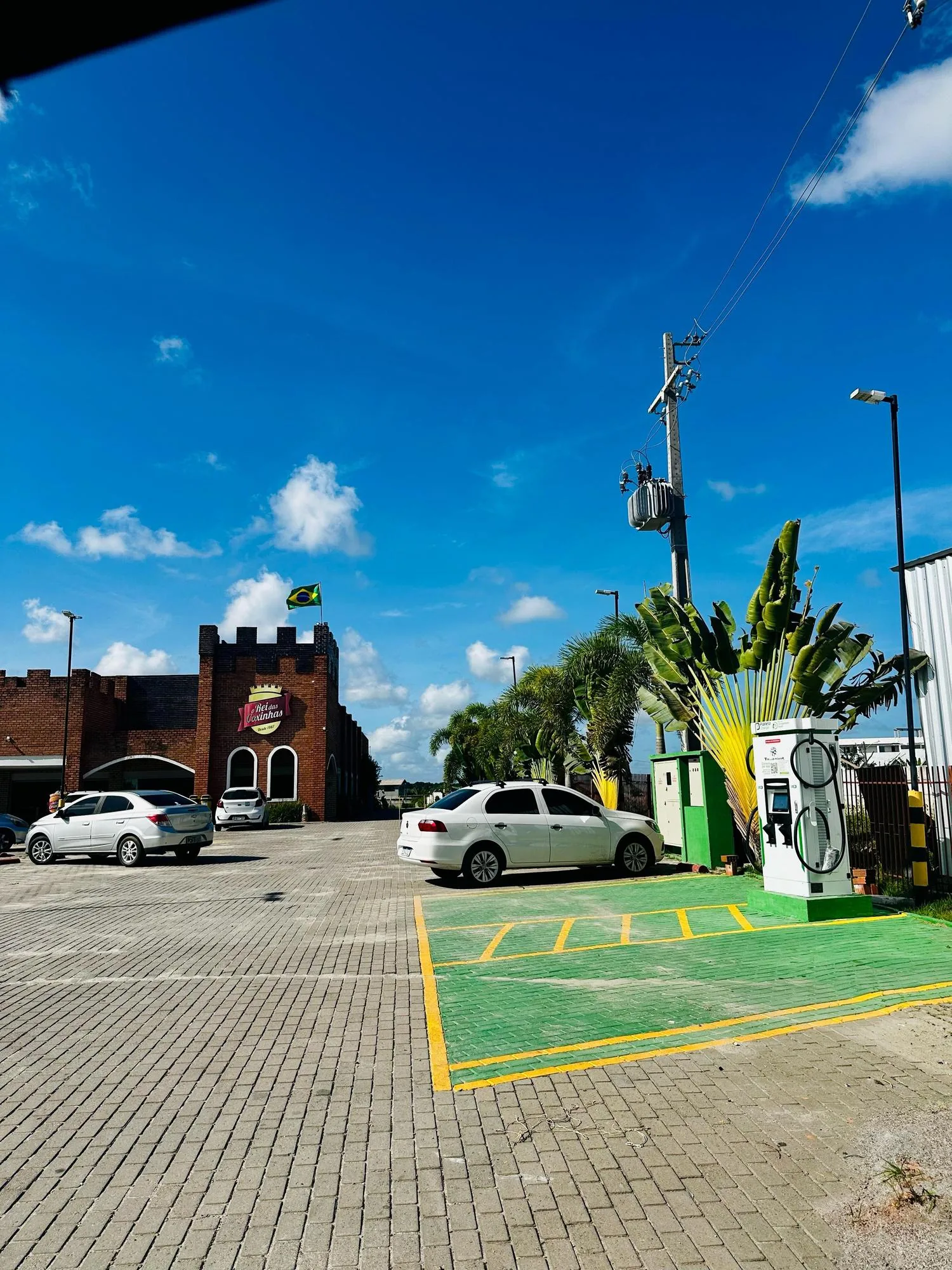 PLANETA CHARGER-PORTO DE GALINHAS-REI DAS COXINHAS(60KW)