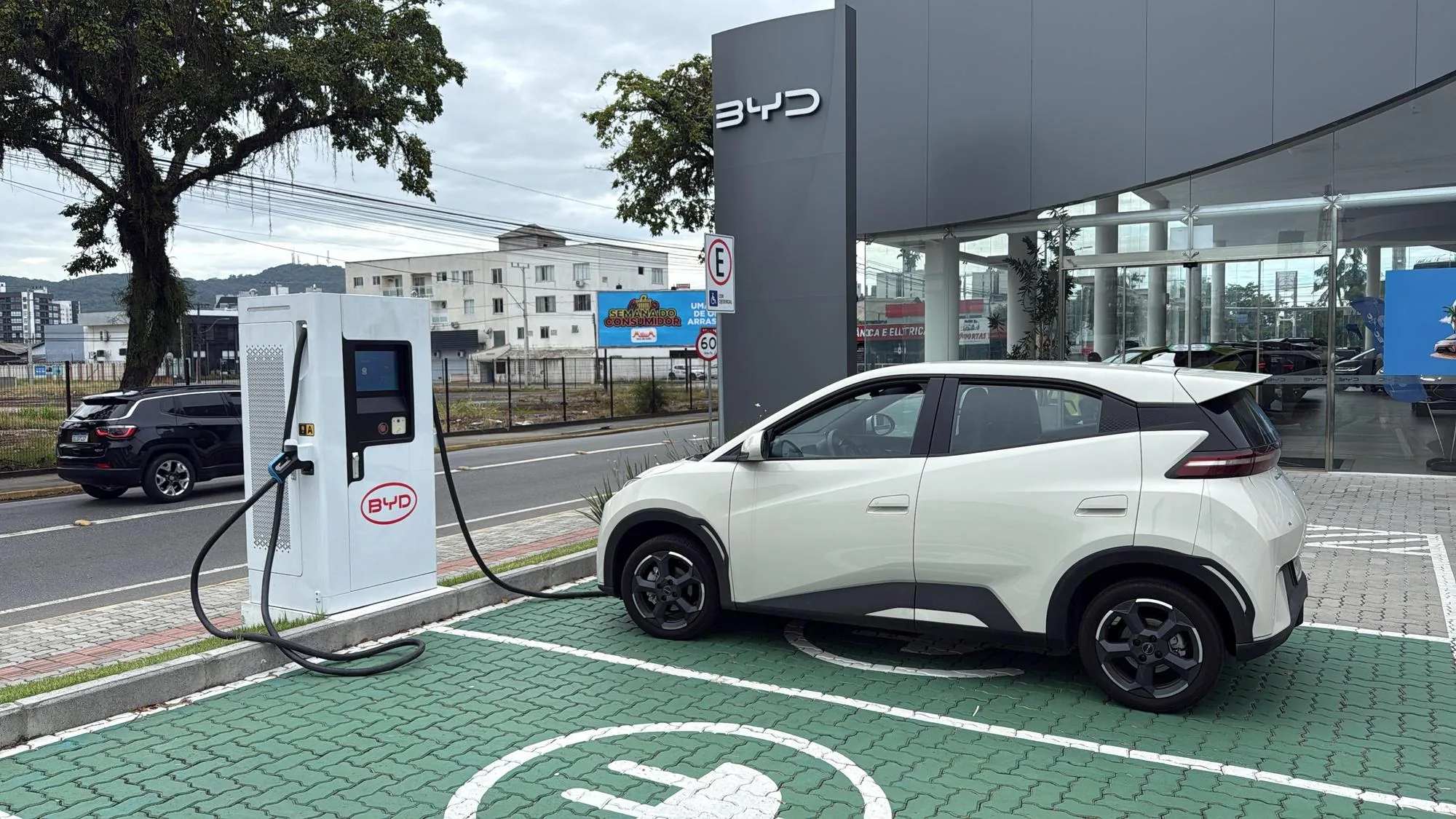 BYD DVA