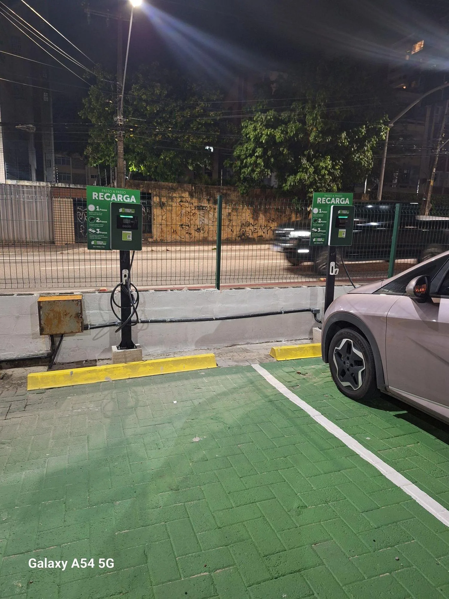 ANTÓNIO SALES ESTACIONAMENTO DO FRANGO PREDILETO