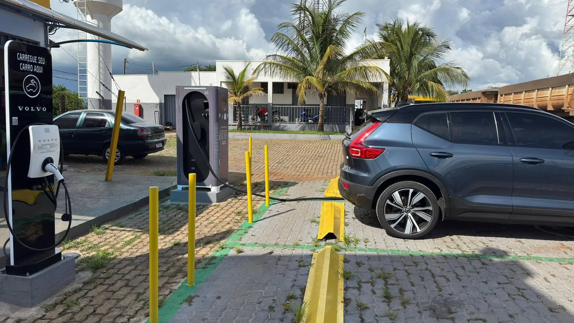 VOLVO - POSTO CAXUXA II - UBERABA - MG
