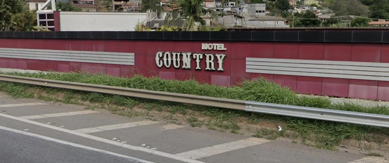 COUNTRY PRIME MOTEL
