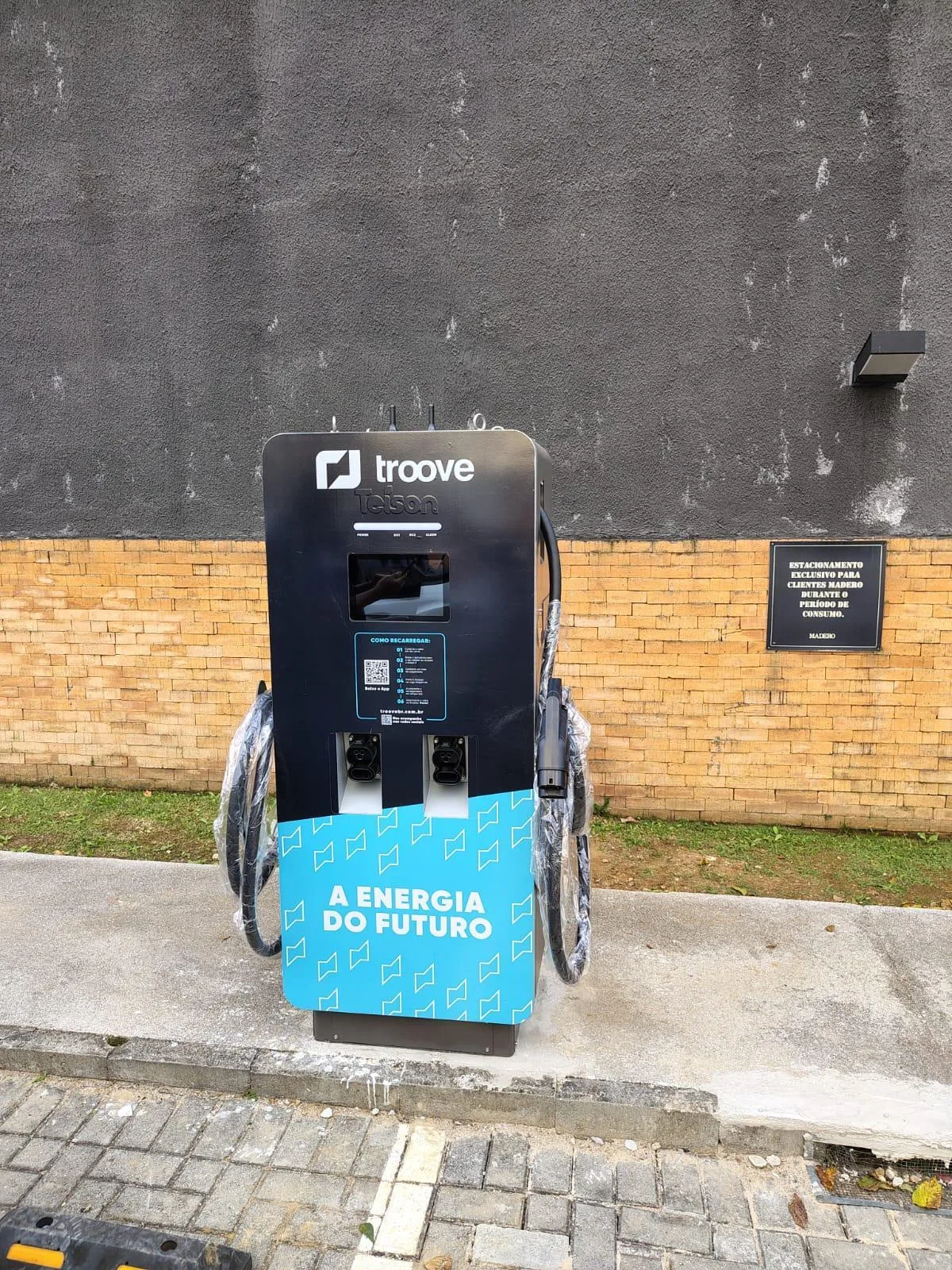 TROOVE | MADERO CONTAINER - SANTO ANDRÉ - 60 KW