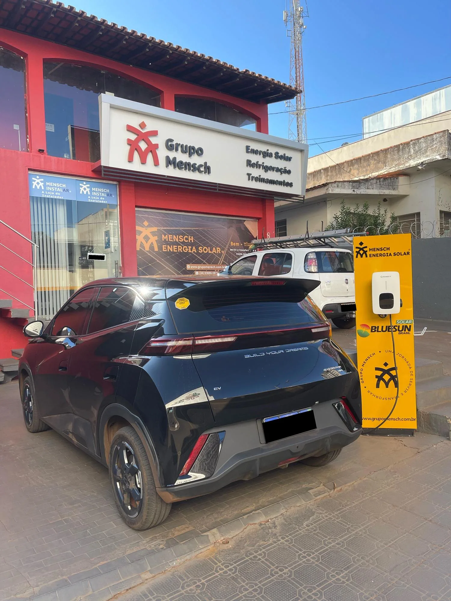 MENSCH ENERGIA SOLAR