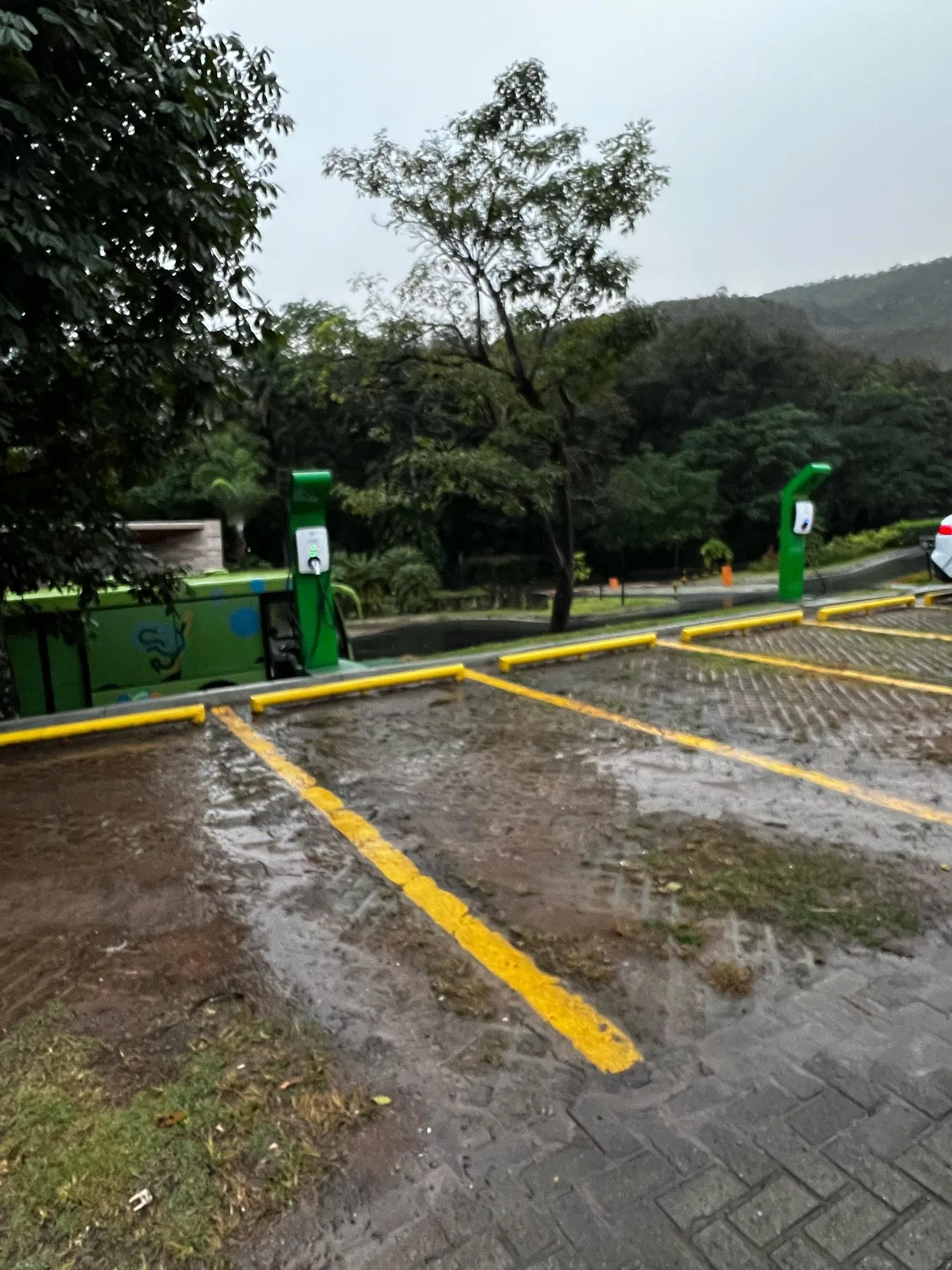 RIO QUENTE - HOTEL POUSADA