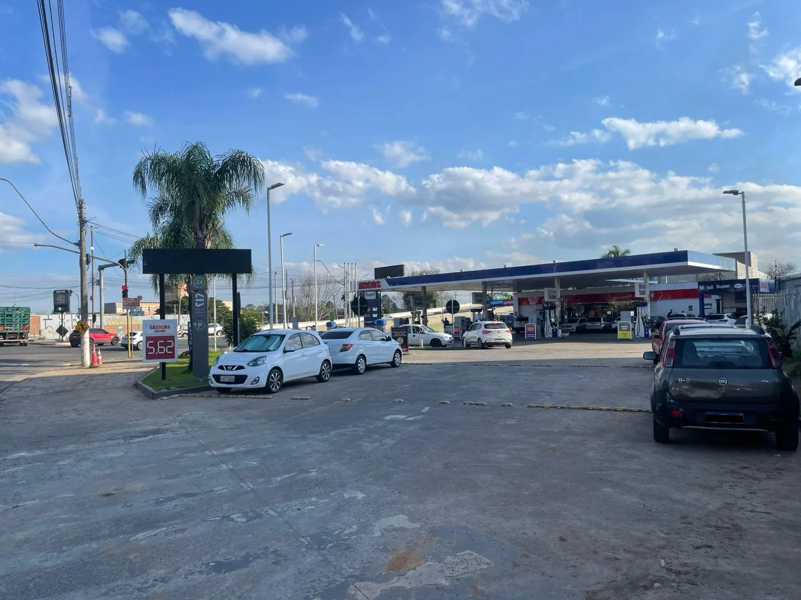 ARGOS GAS STATION
