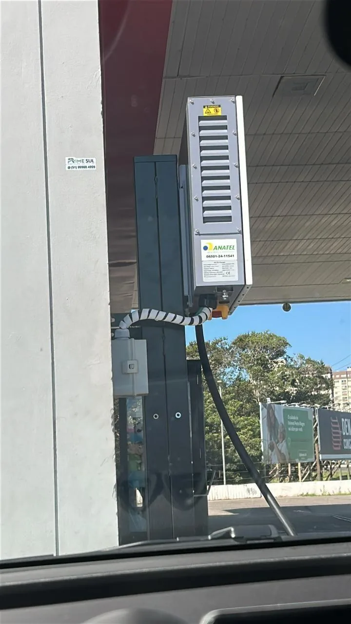 CARREGADOR REMOVIDO