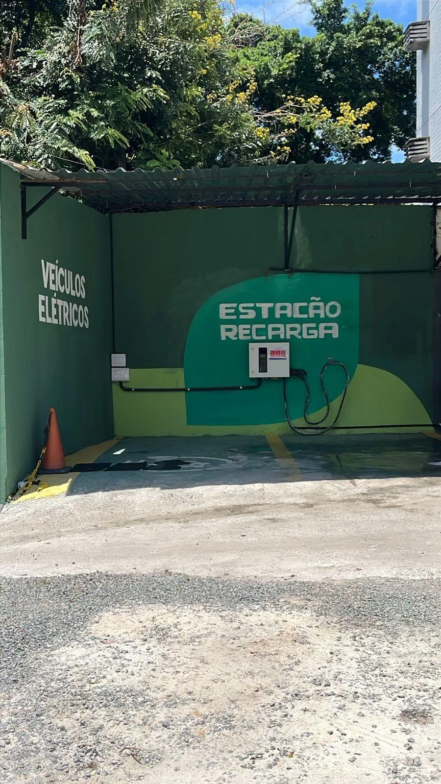 M & M RECARGA - LAVA JATO - ESTACIONAMENTO