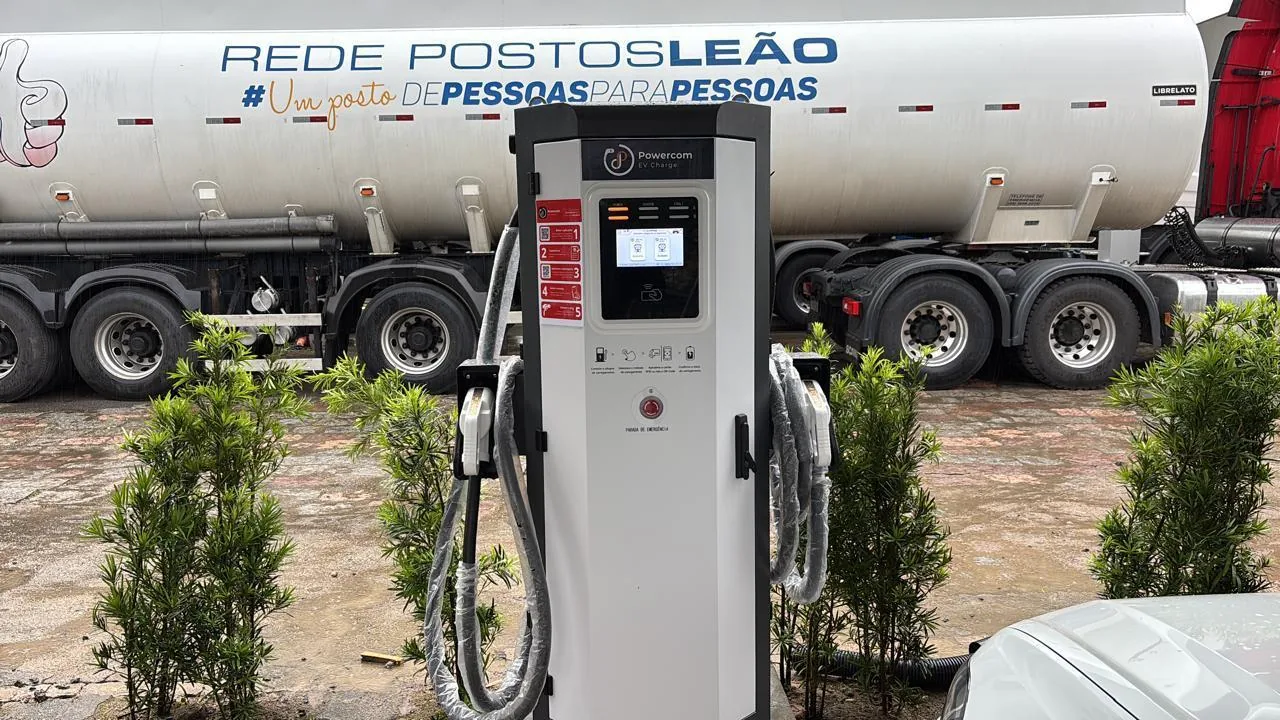 POSTO LEÃO DO TREVO 60 KW - 2 X CCS2
