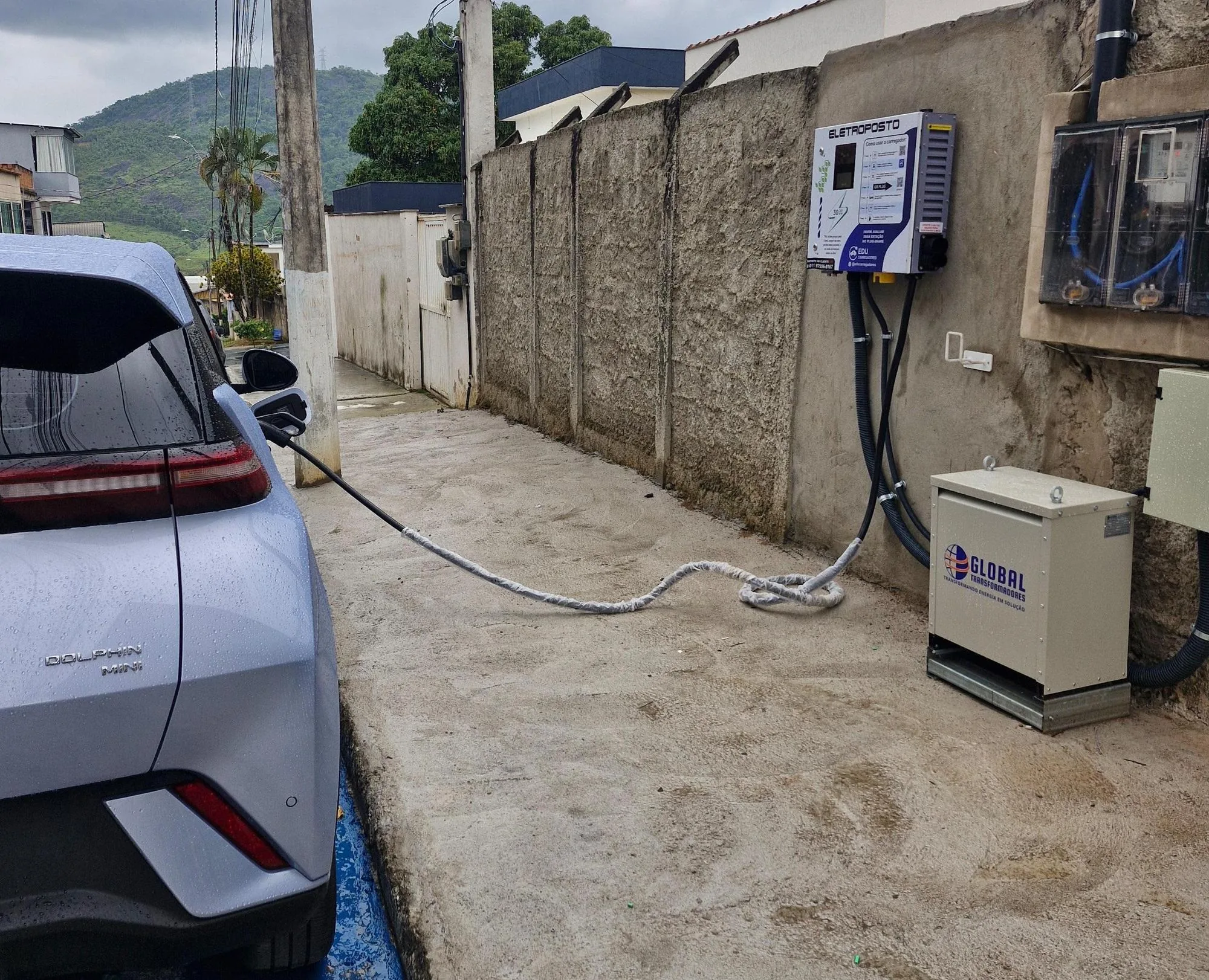 ELETROPOSTO VIANA ES 30 KW R$ 2,29