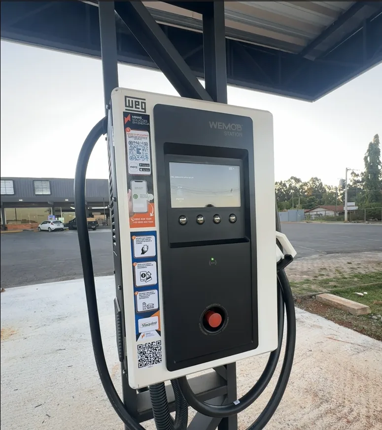 MAQUINÉ LANCHES 24HORAS - ELETROPOSTO BY MINAS ENERGIA (APP TUPI) - 40 KW