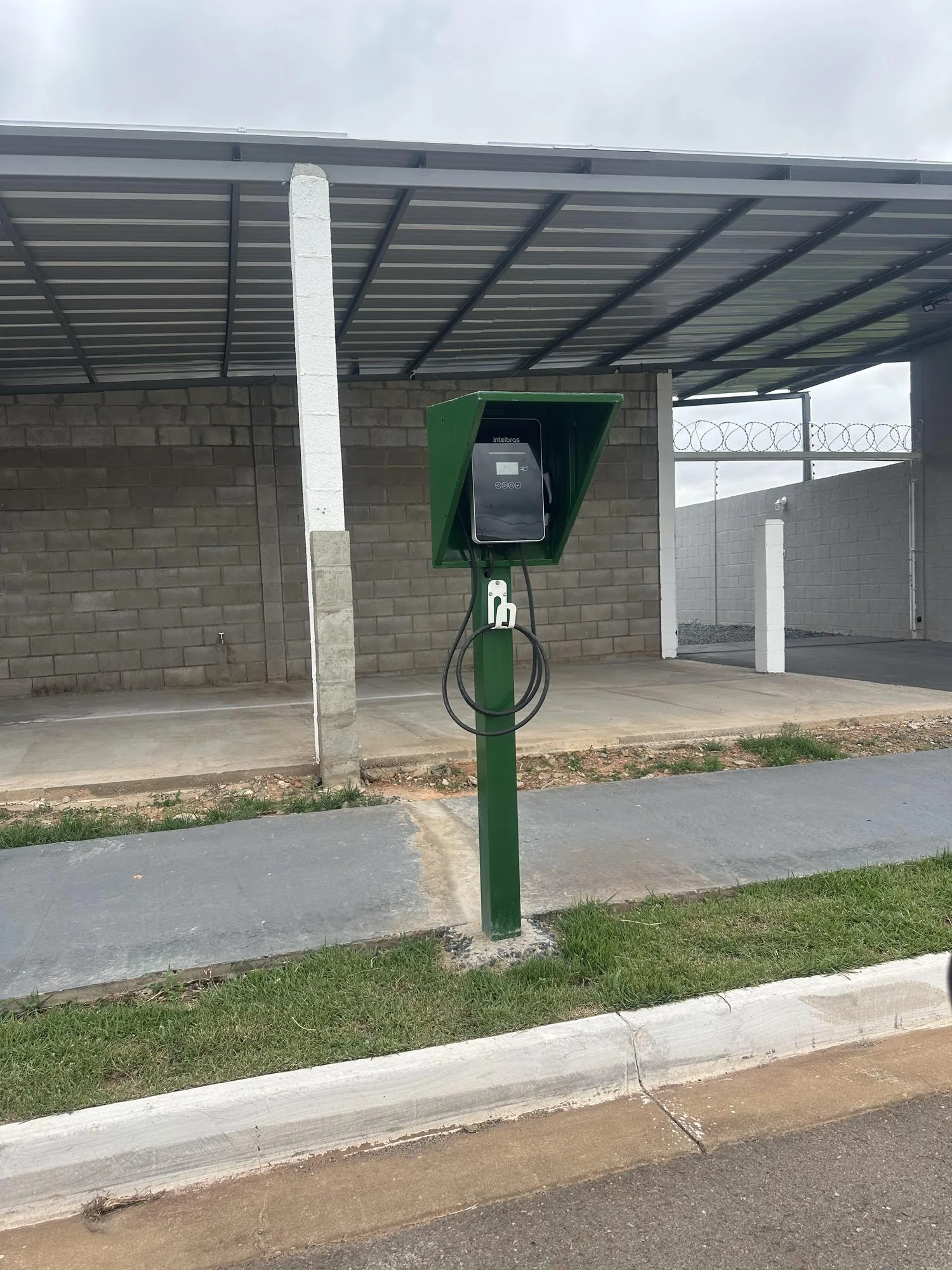 ESTAÇÃO DE CARREGAMENTO GS GENEBRA