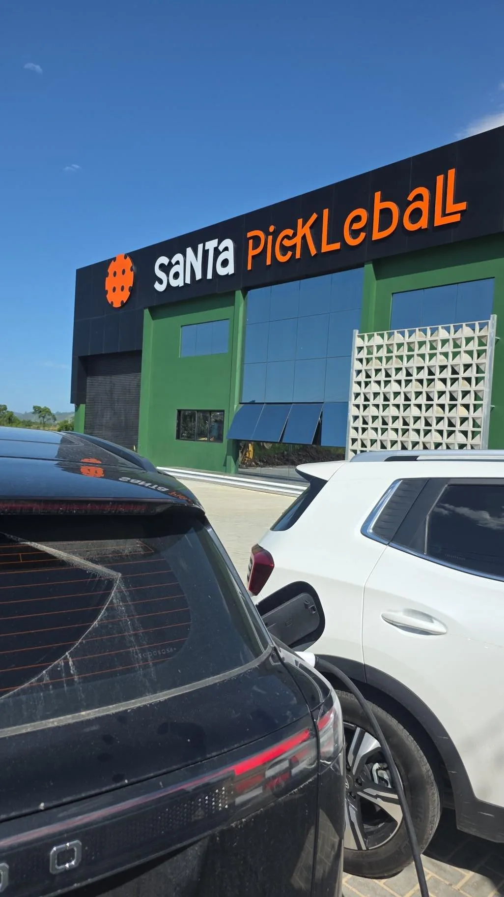 SANTA ARENA PICKLEBALL