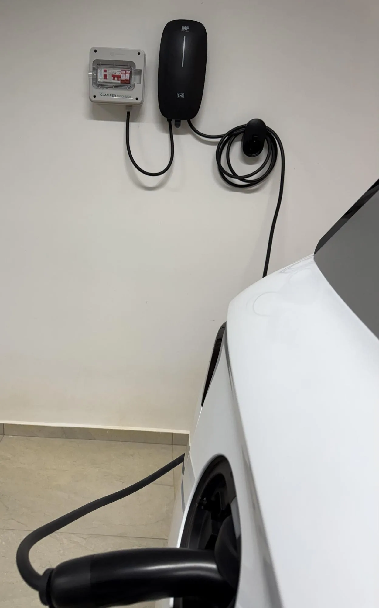 AIRBNB COM CARREGADOR