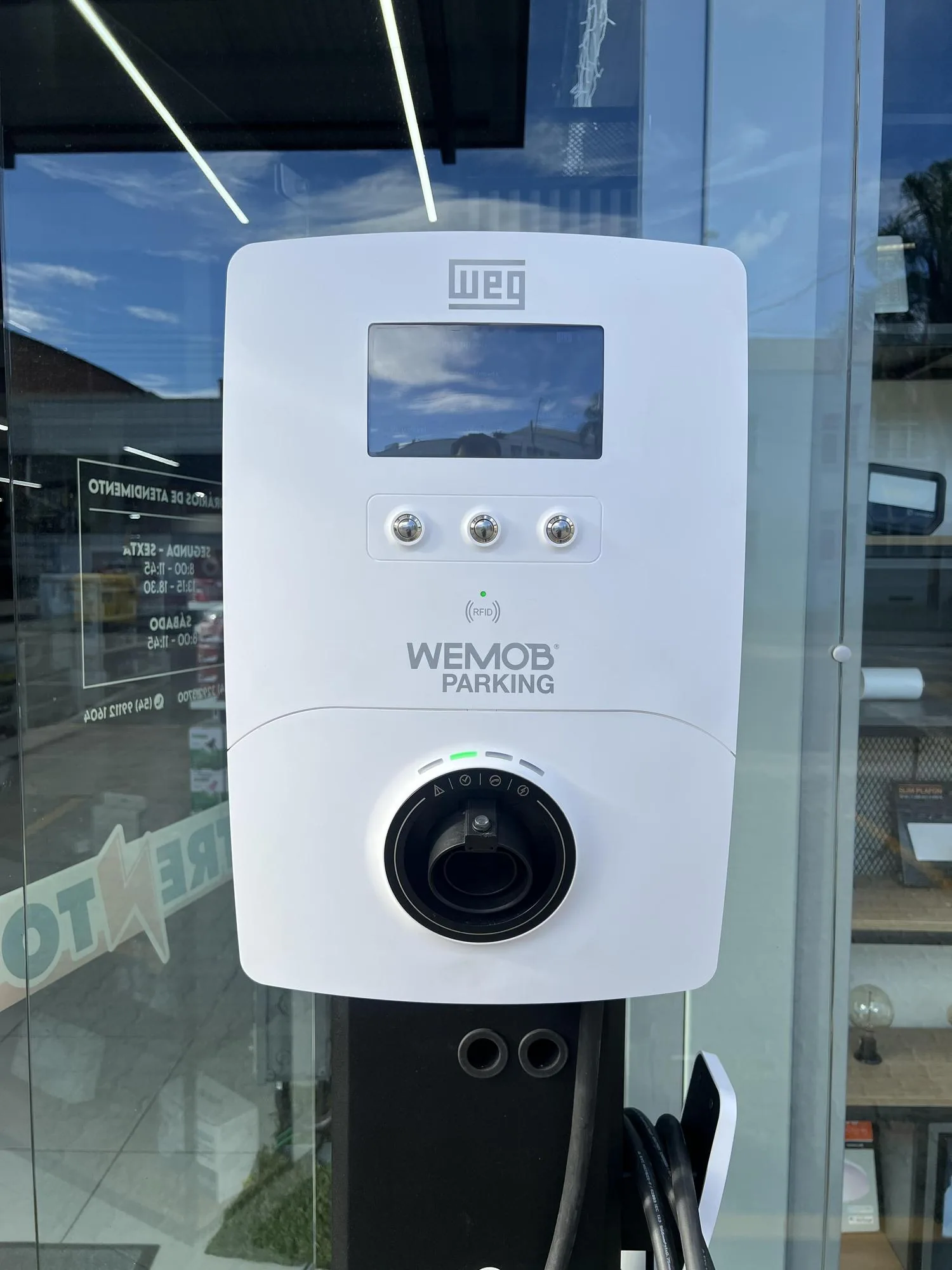 TRENTO COMERCIAL ELÉTRICA E HIDRÁULICA LTDA
