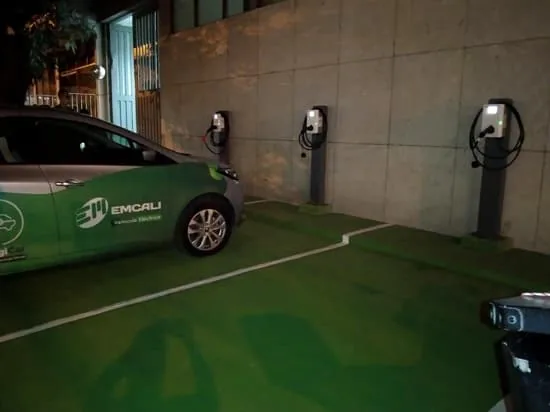 TELEFÓNICA VERSALLES DE EMCALI_ENERGICAR