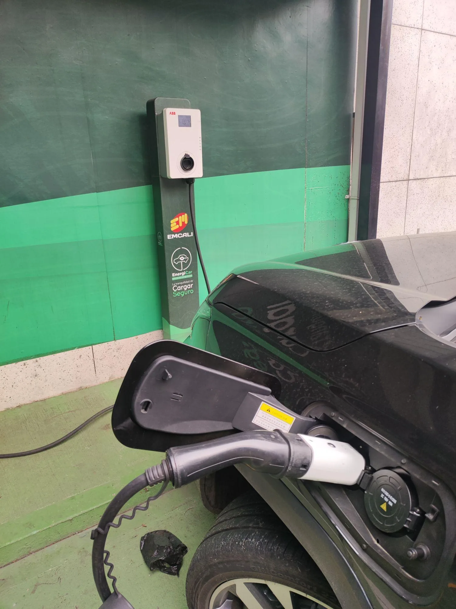 TELEFÓNICA VERSALLES DE EMCALI_ENERGICAR